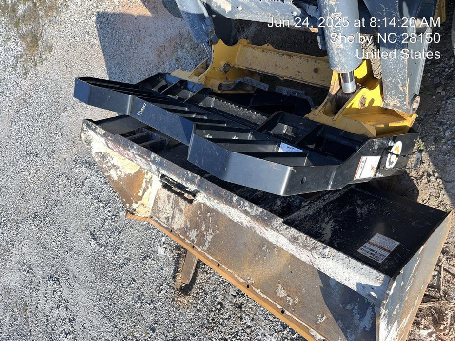 2025 VIRNIG 48" Pallet Forks - Virnig