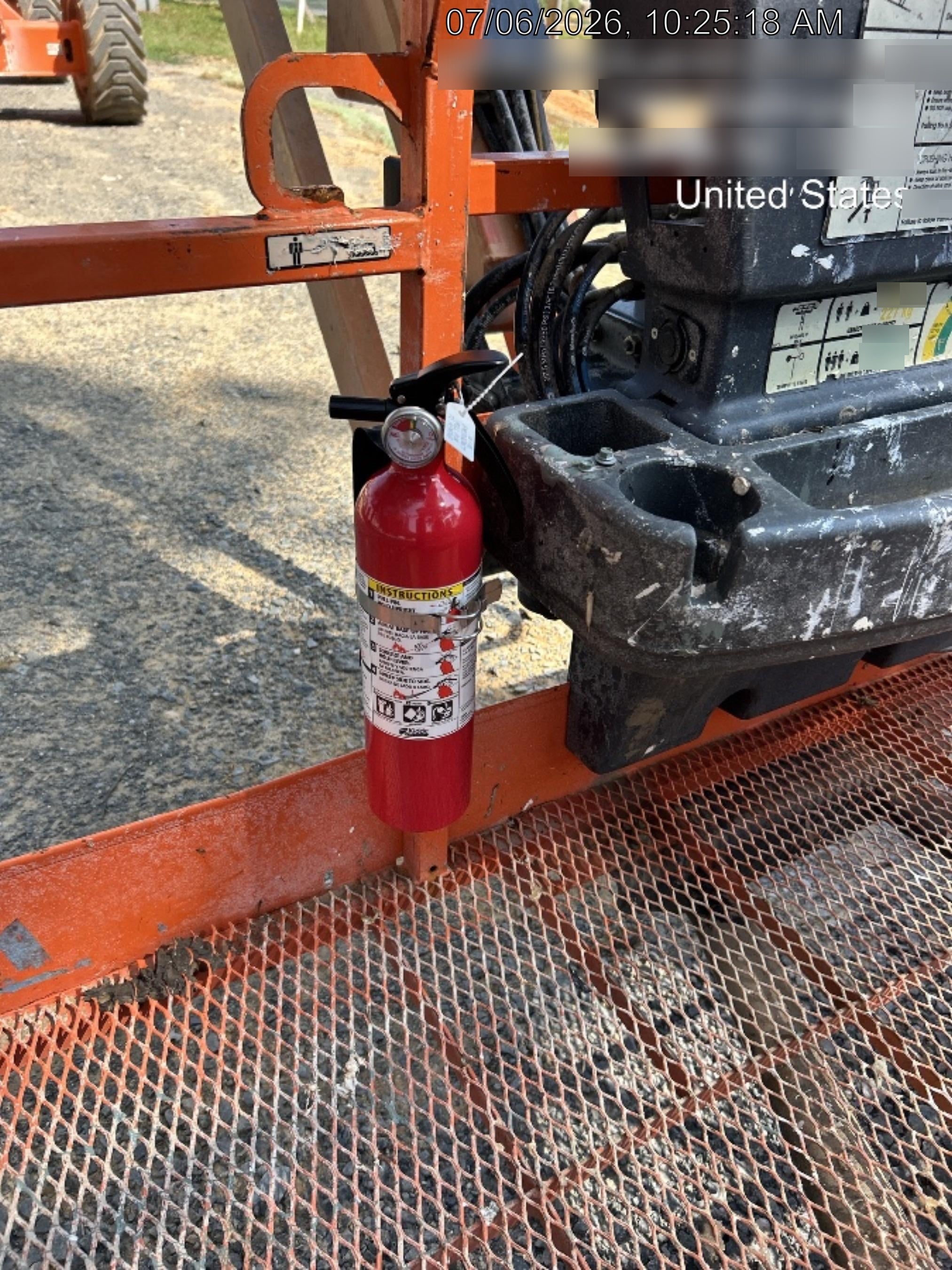 2022 JLG 860SJ