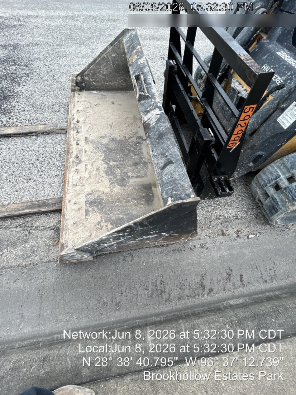 2025 ARROW MATERIAL HANDLING 24" Pallet Fork Frame