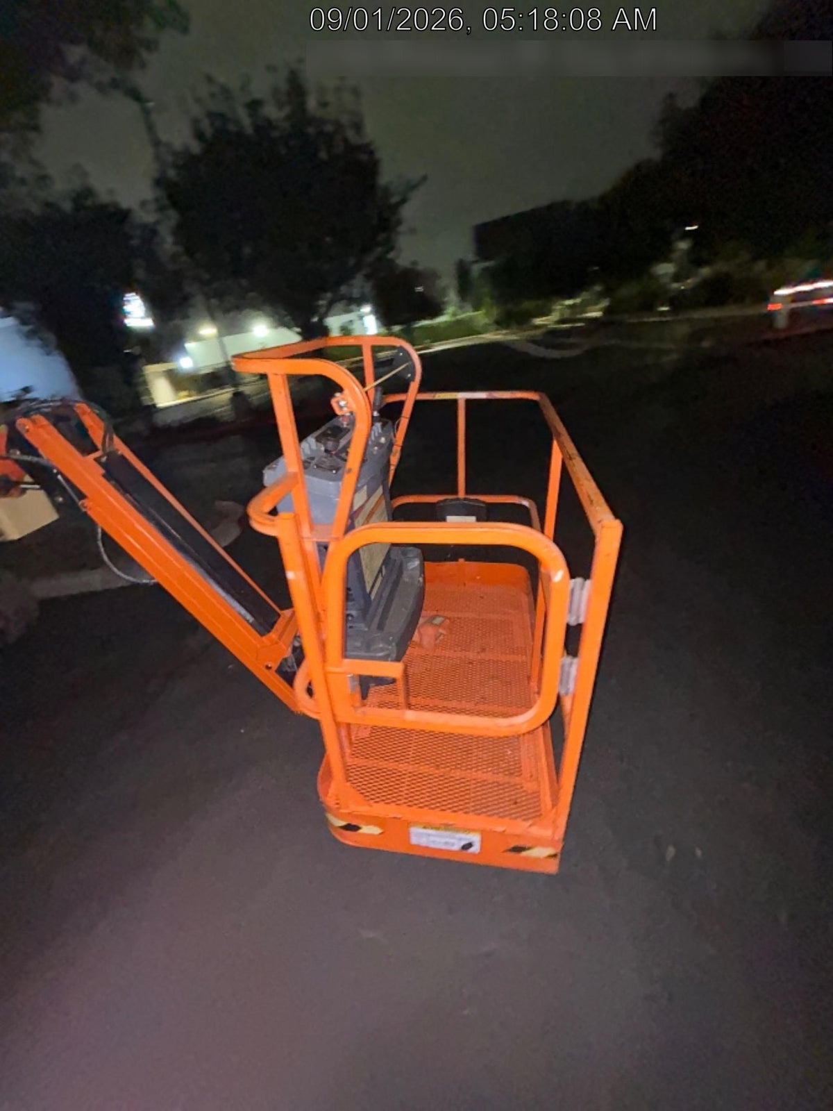 2021 JLG E450AJ