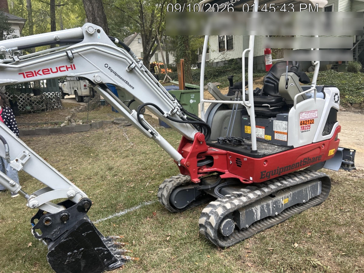 2023 TAKEUCHI TB225R