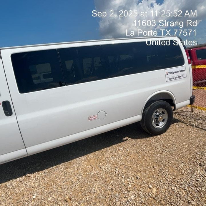 2025 CHEVROLET Express Van - Rental