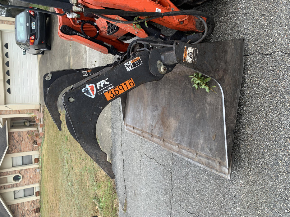 2019 PALADIN 76" Scrap Grapple Bucket - Paladin