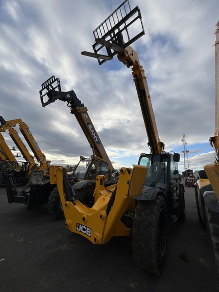 2024 JCB 510-56