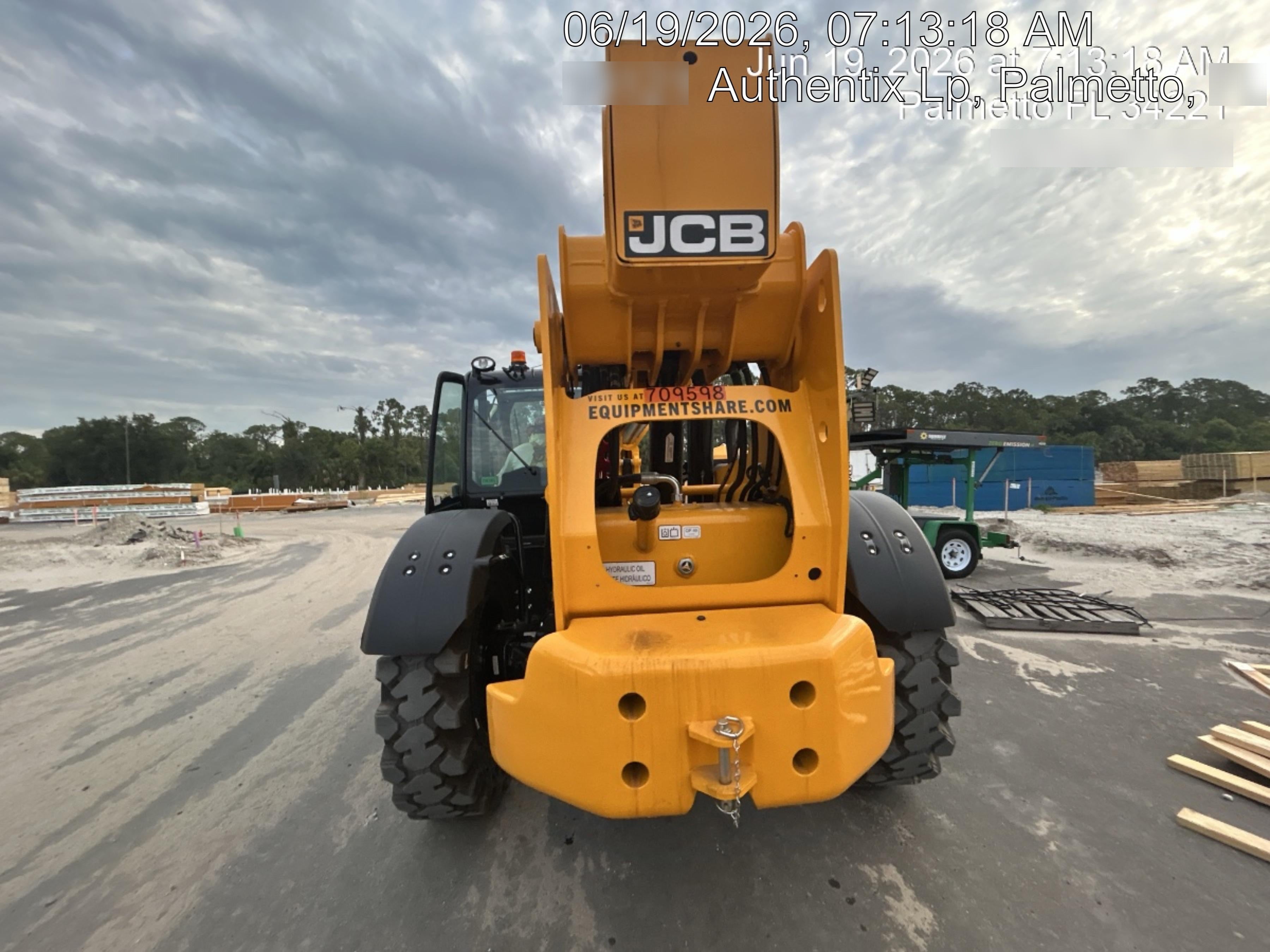 2026 JCB 510-56