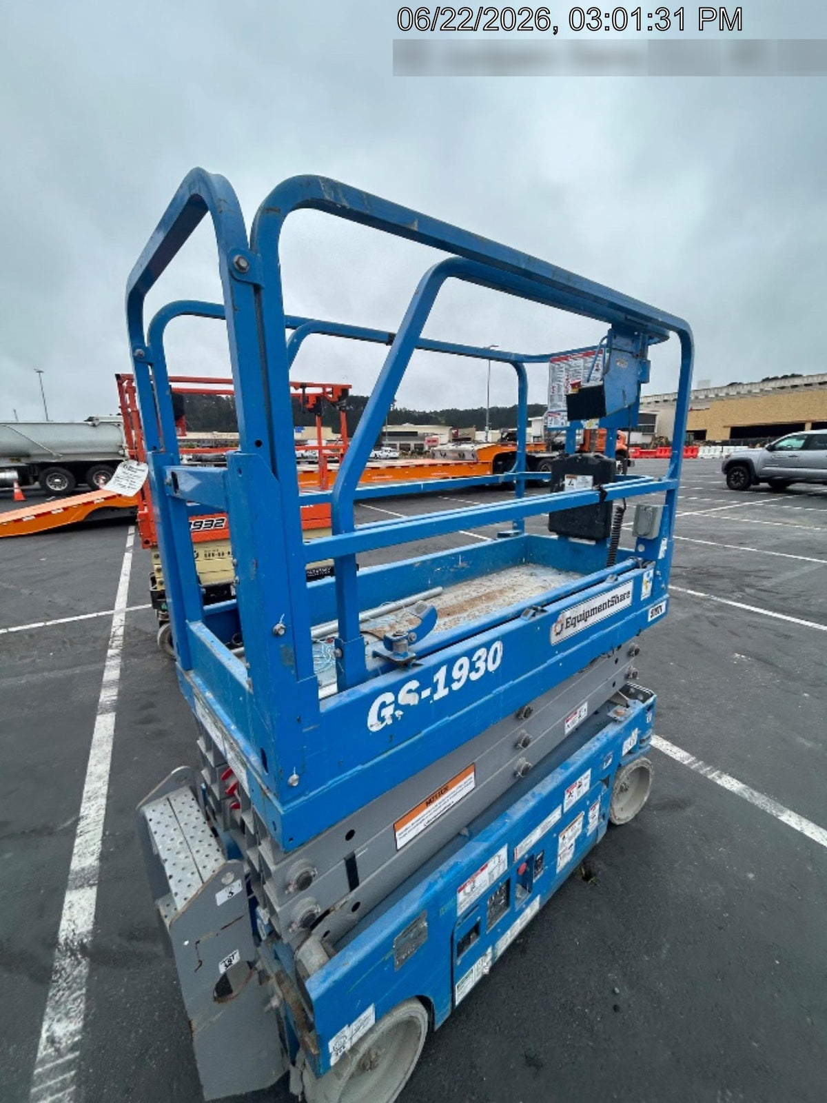 2019 Genie GS-1930 Half Height Swing Gate, 800W Inverter