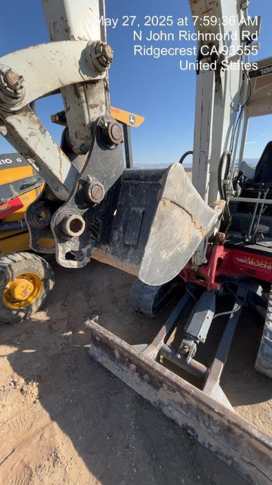 2023 SOLESBEE 24" Bucket, Tooth, Mini Excavator - Solesbee