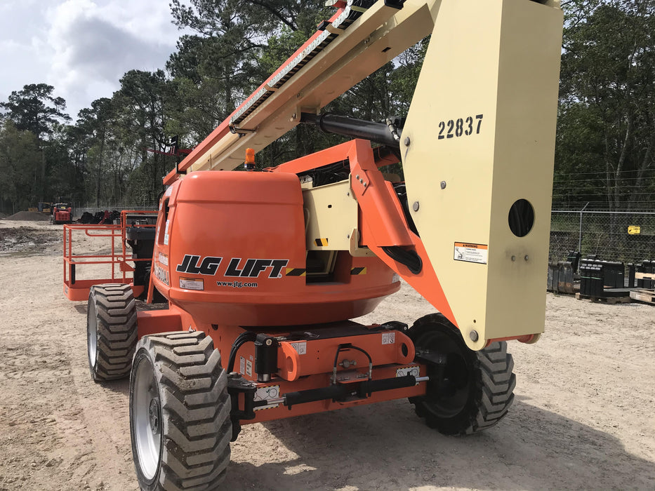 2019 JLG 600AJ