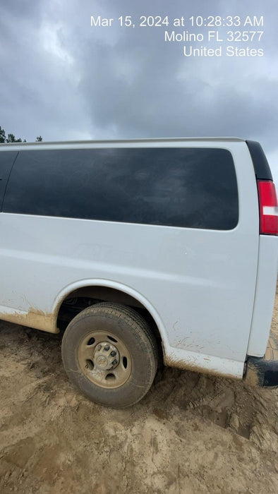 2023 CHEVROLET Express Van - Rental