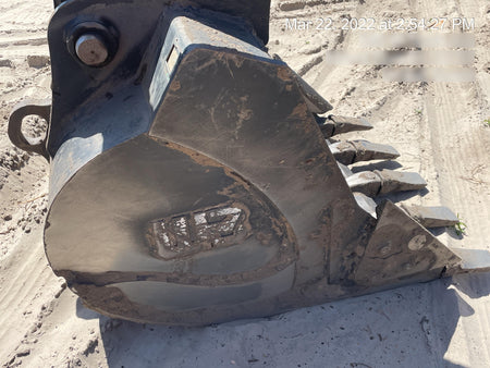 2018 WERK-BRAU 42" HD Bucket - Werk-Brau