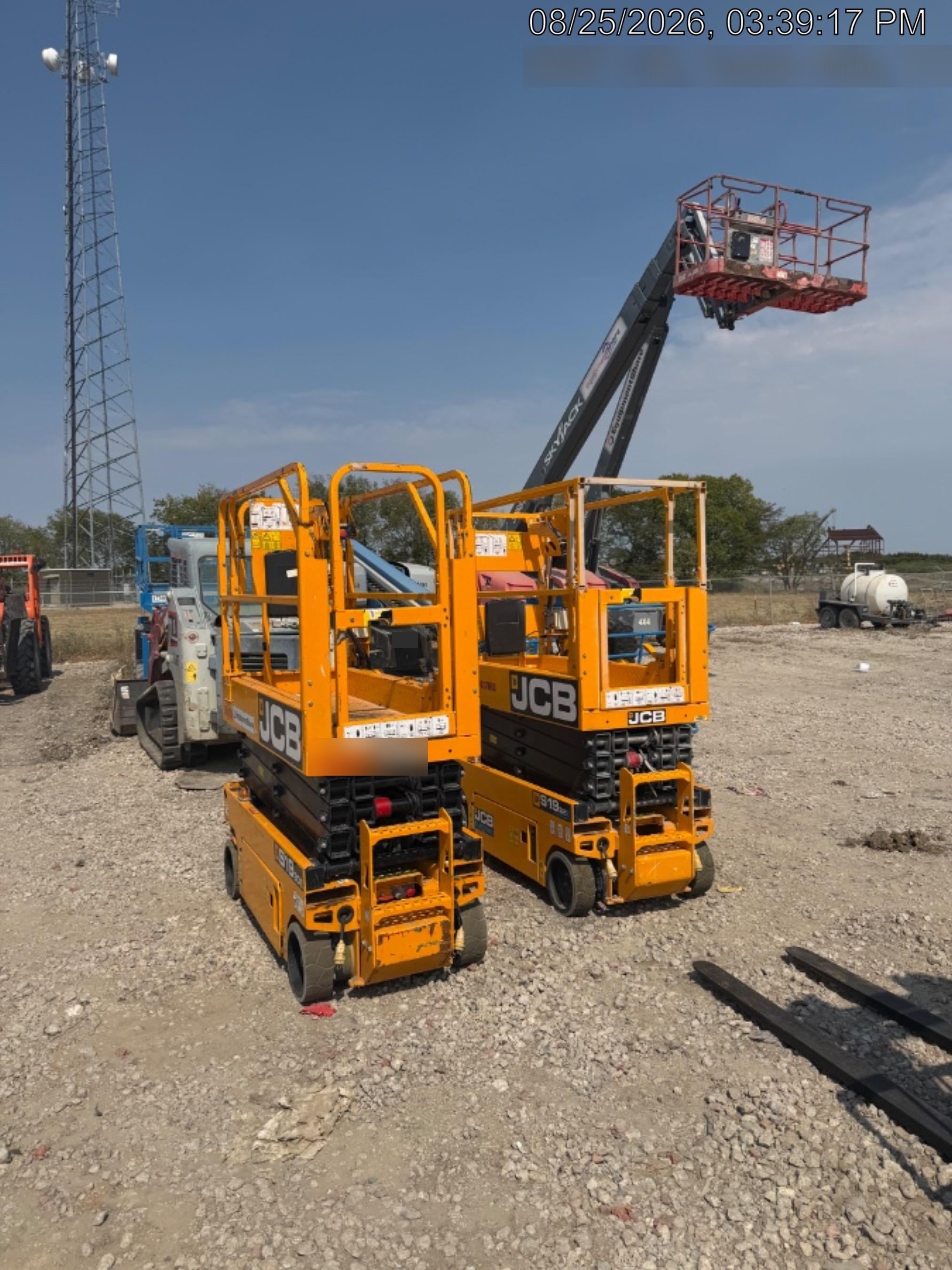 2023 JCB S1930E