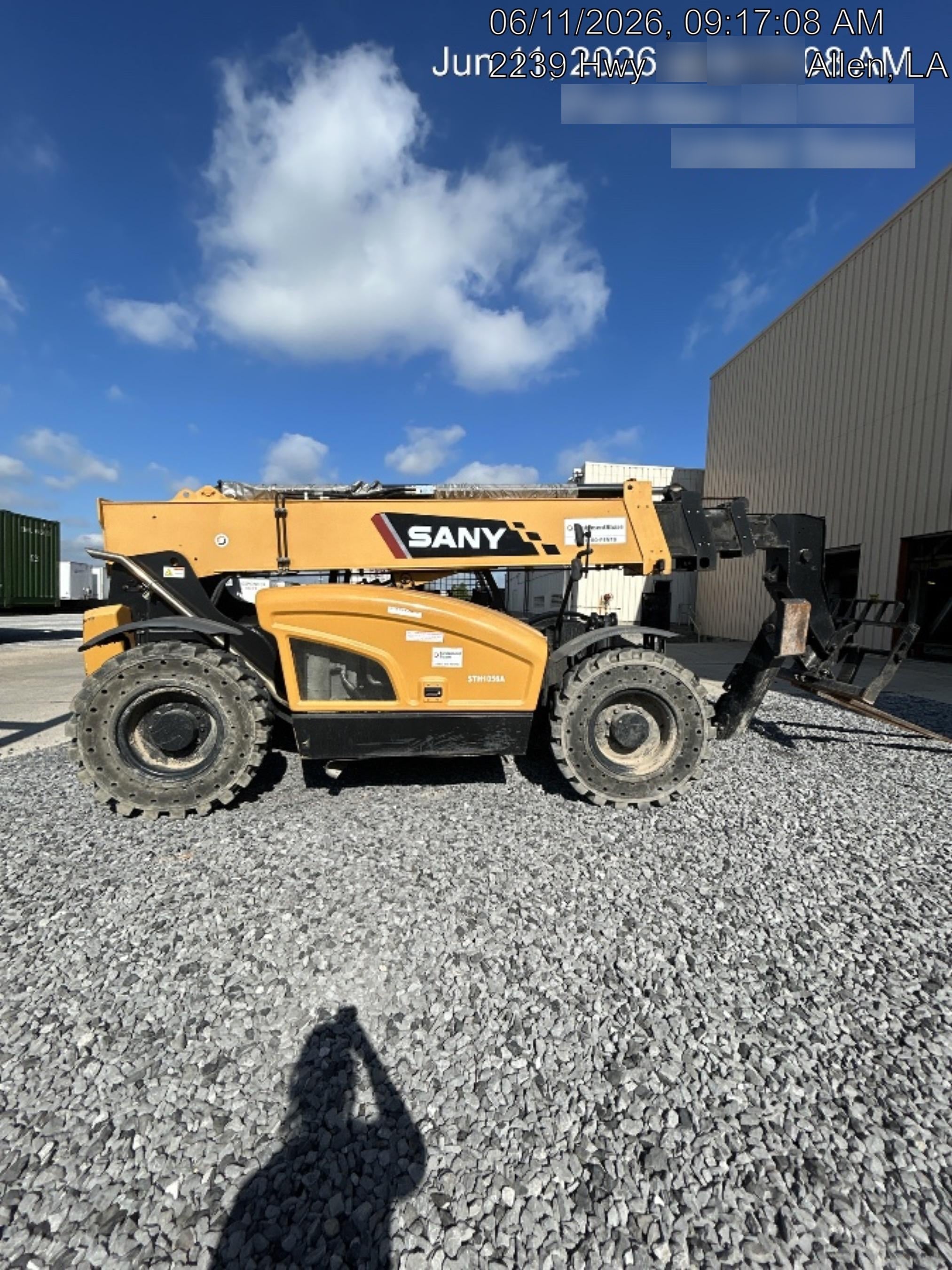 2023 SANY STH1056