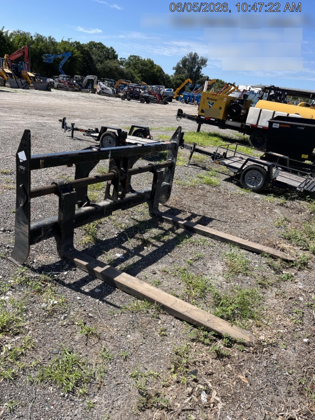 2025 PALADIN 72" Forks