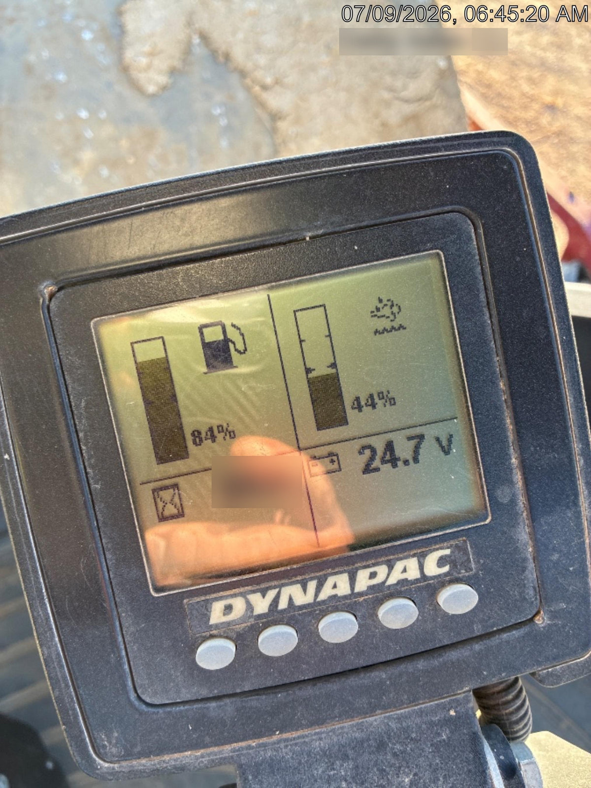 2023 DYNAPAC CA2500D