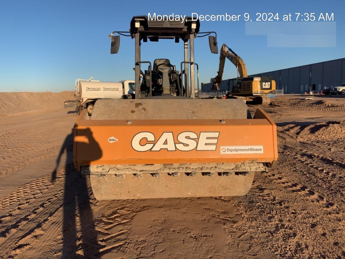 2023 CASE SV211E