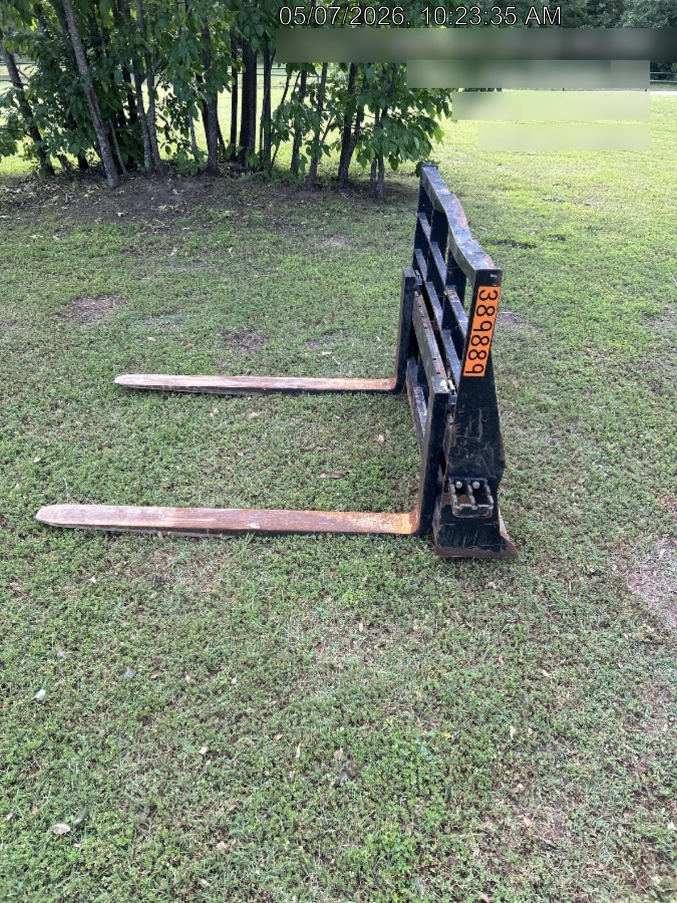 2024 ARROW MATERIAL HANDLING 48" Pallet Forks - Arrow