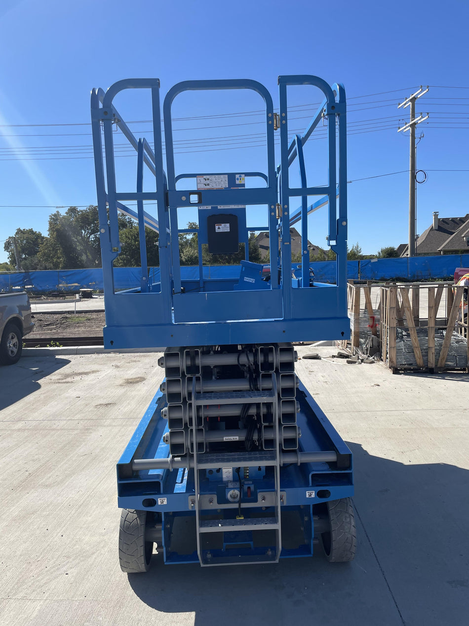 2022 GENIE GS-3246