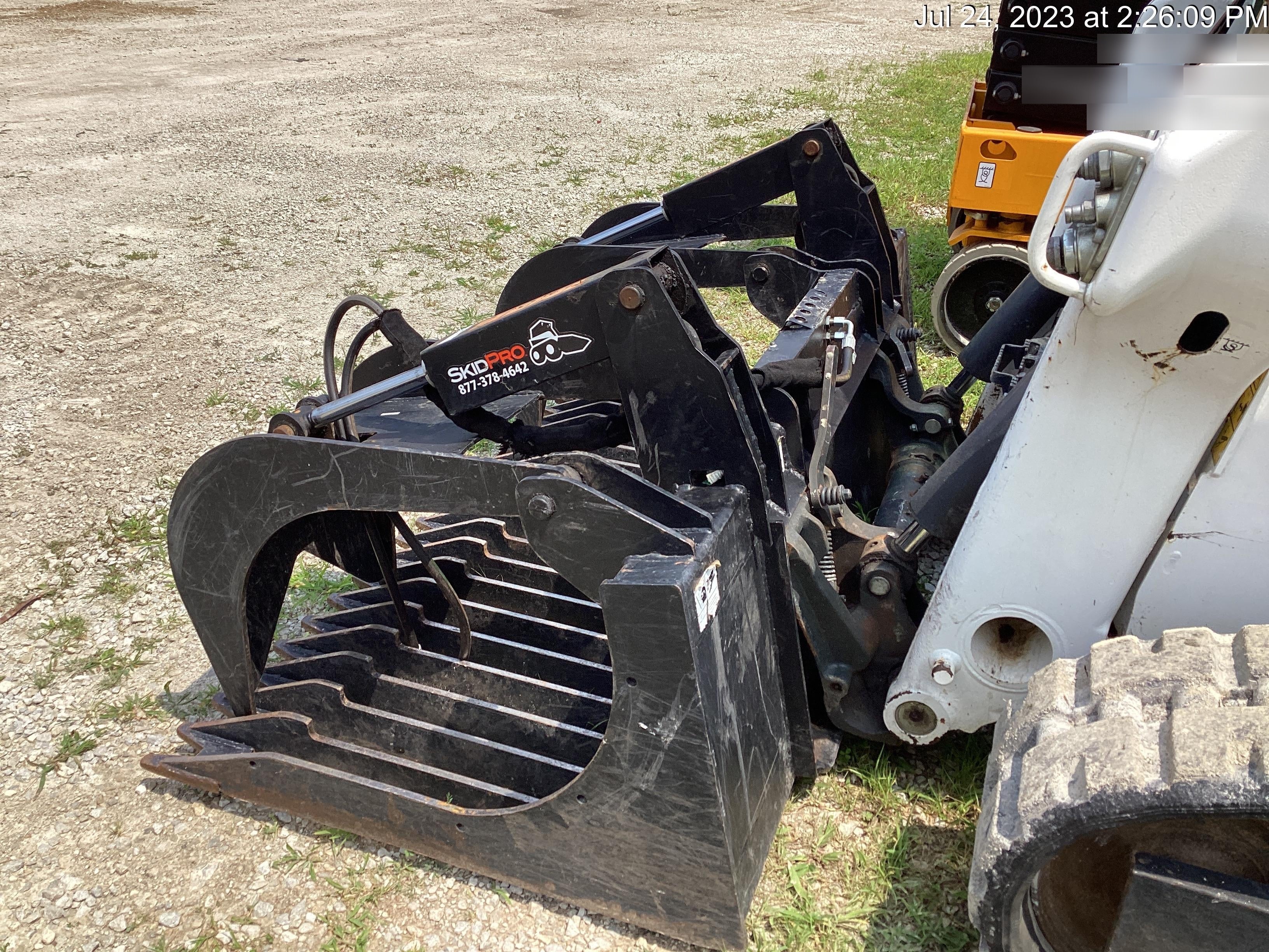 2022 SKID PRO ATTACHMENTS 72" Skeleton Grapple Bucket