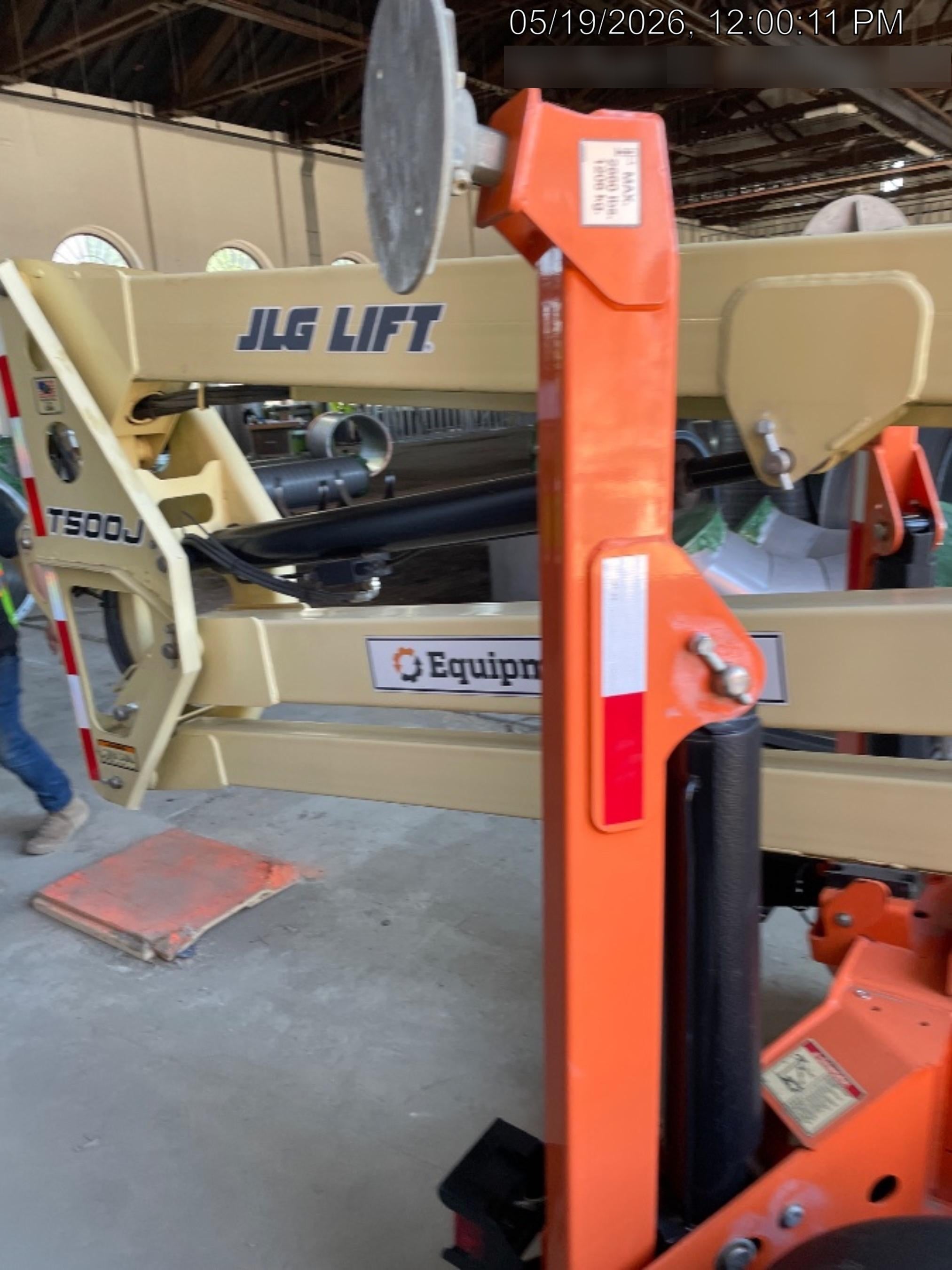 2022 JLG T500J