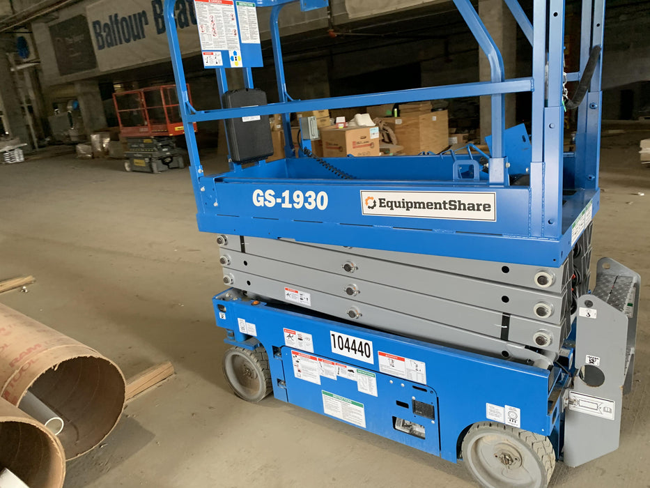 2020 Genie GS-1930 Fixed rails with chain entry gate - Pre A92.20