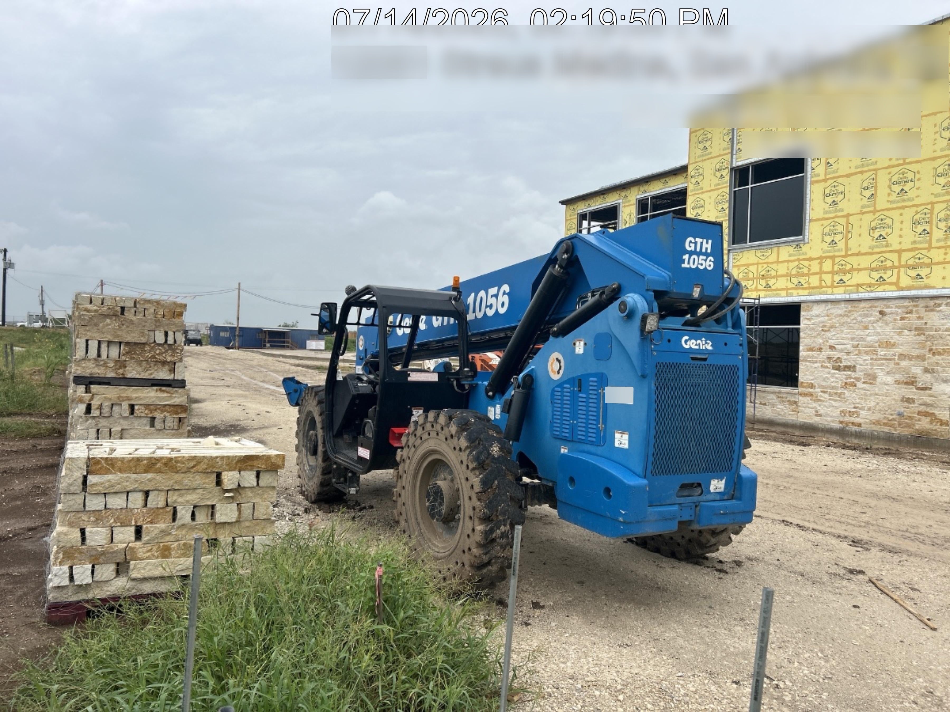 2018 GENIE GTH-1056