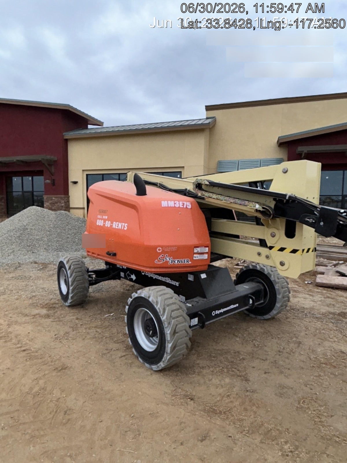 2025 JLG 450AJ