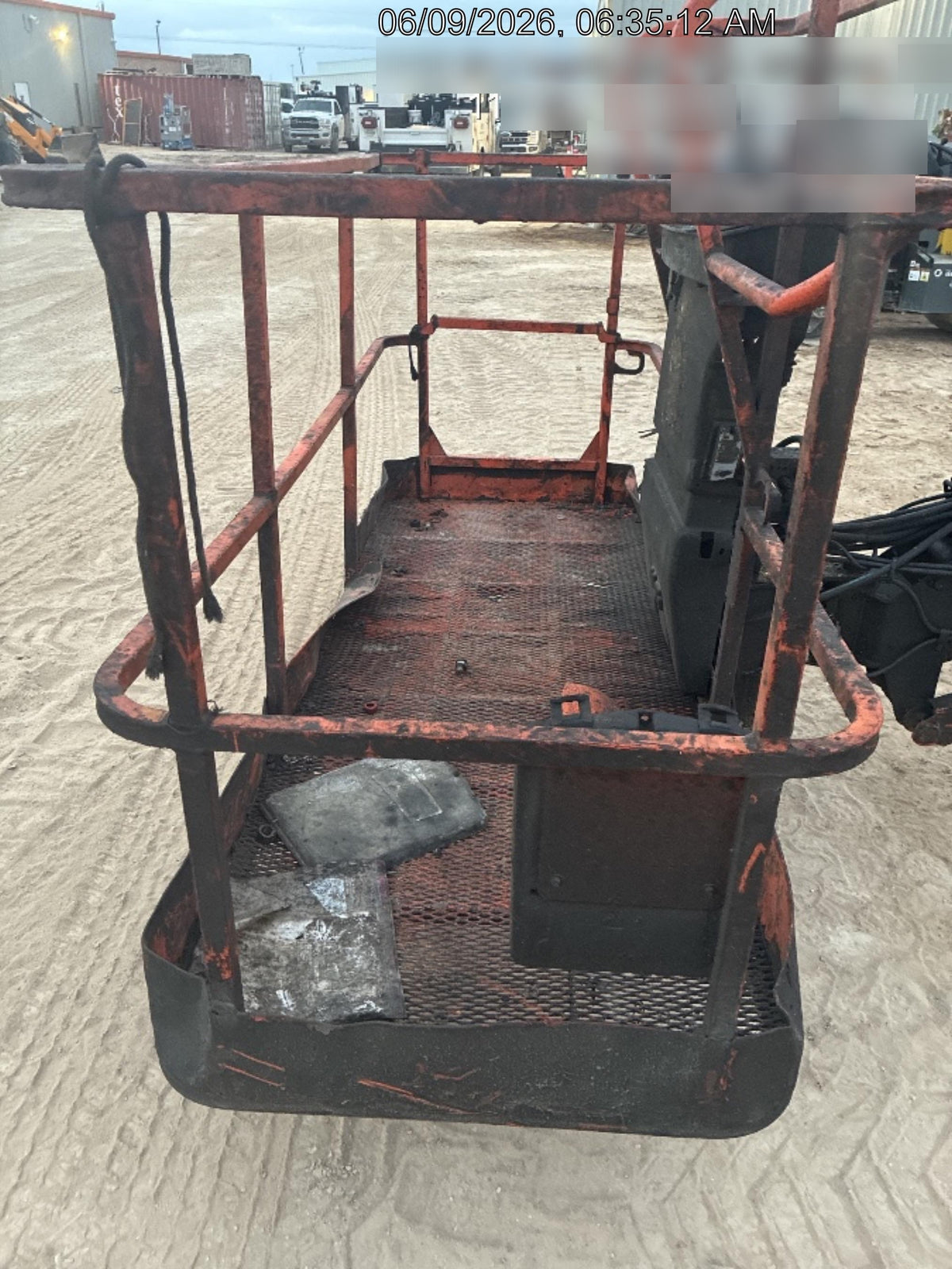 2019 JLG 660SJ