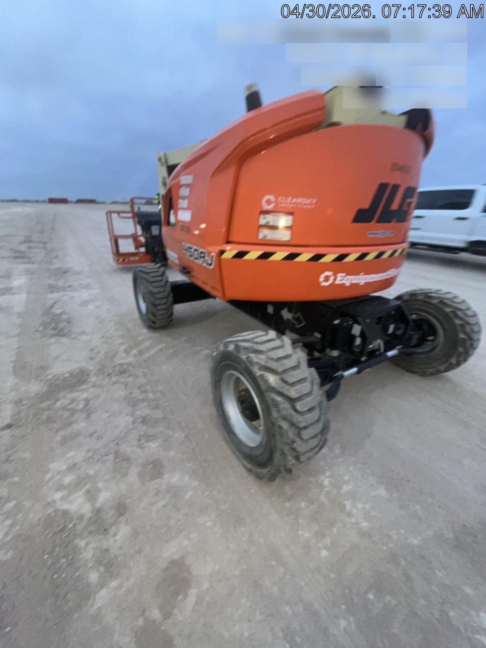 2023 JLG 450AJ