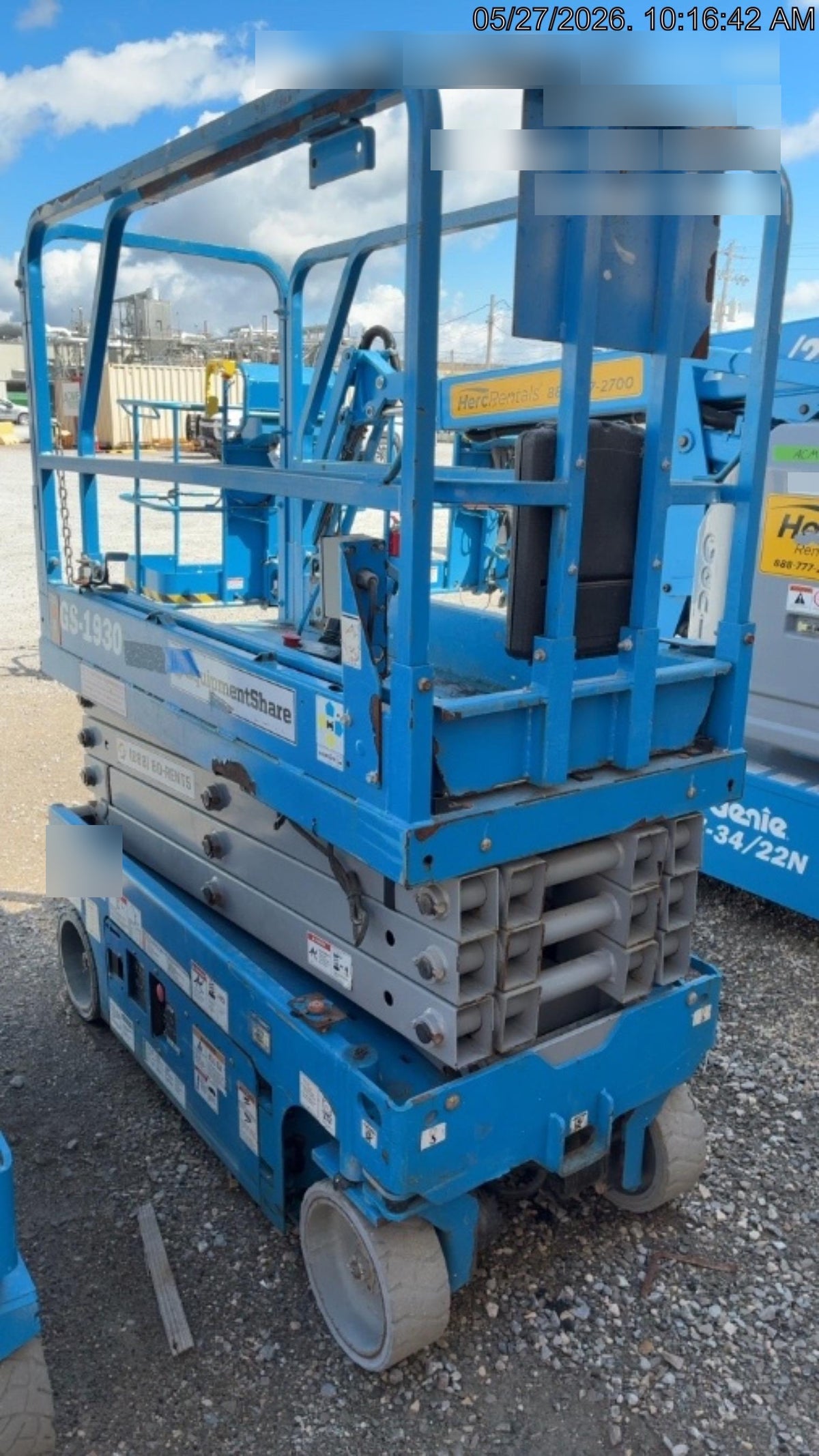 2019 Genie GS-1930 Fixed rails with chain Entry