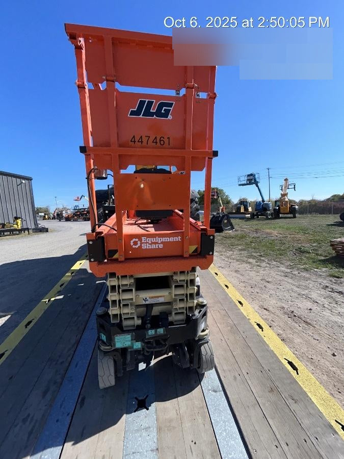 2024 JLG ES1932