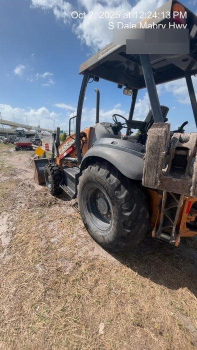 2019 Case 580N EP Canopy, 4WD, 1-Way Aux Hydraulics, Pilot Controls, Ride Control and Loader Aux Hydraulics, 900 LB. Front CWT, 82" HD LONG LIP (1 CU. YD.) W/BOCE AND LIFT EYES, FLIP OVER/STABILIZER PADS COMB