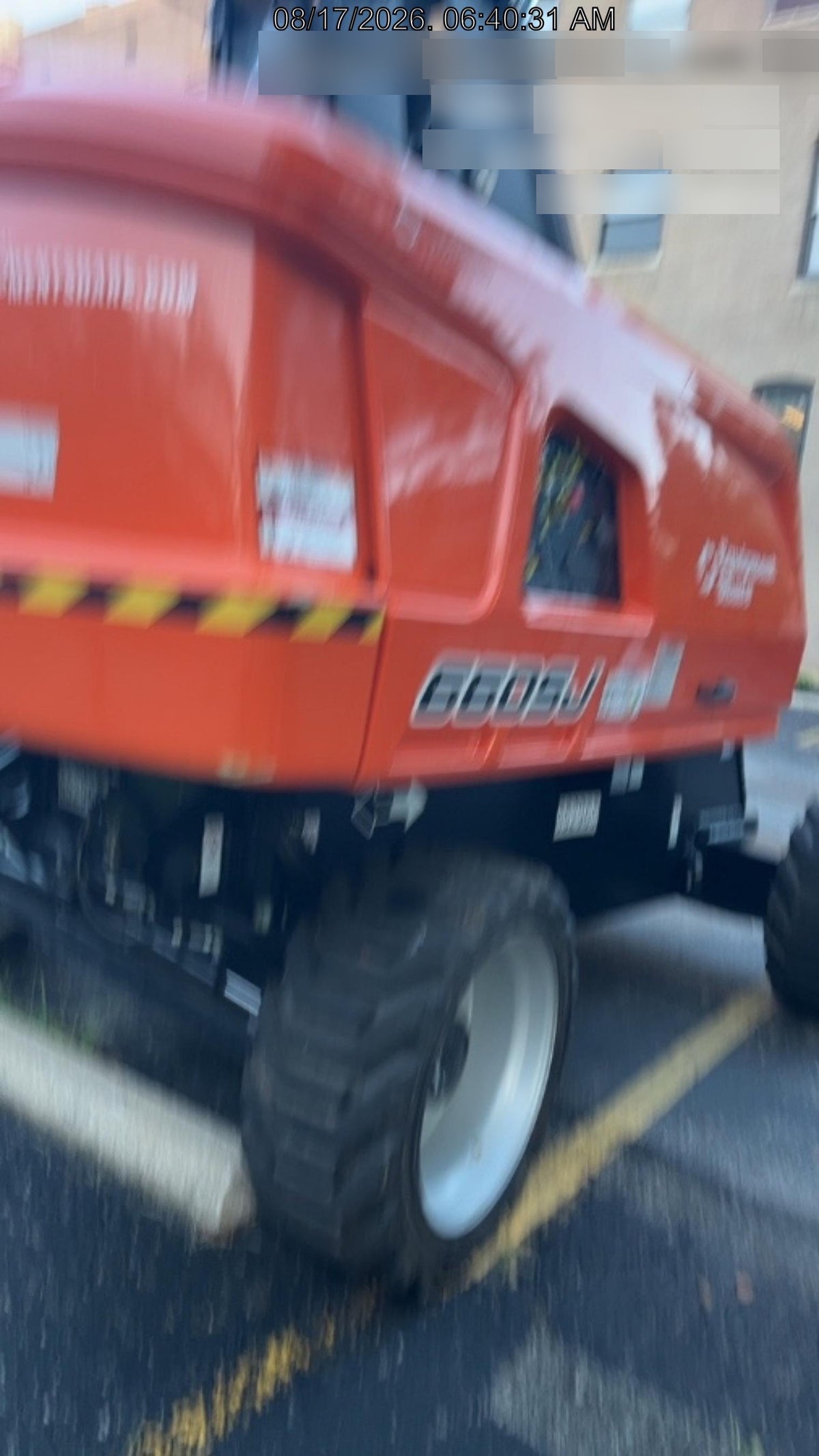 2025 JLG 660SJ