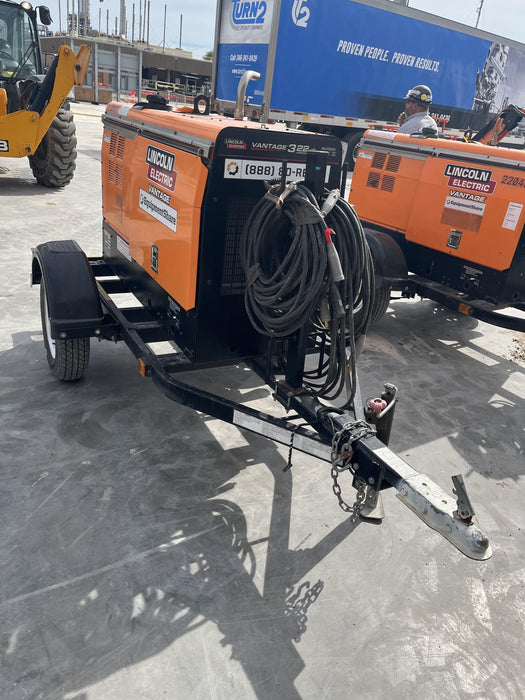 2021 Lincoln Electric Vantage 322 Vantage 322 Ready Pak 3 w/ Decals, ORANGE (includes trailer, cable rack, fender light kit) NO Telematics