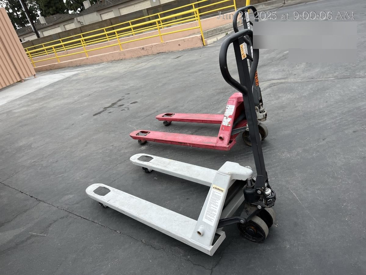 2025 STRONGWAY 4400 lb Pallet Jack