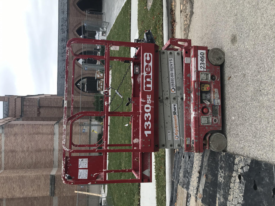 2019 MEC 1330SE MEC 1330SE w/ES Track Hardware, Full Extended 2 Year Warranty