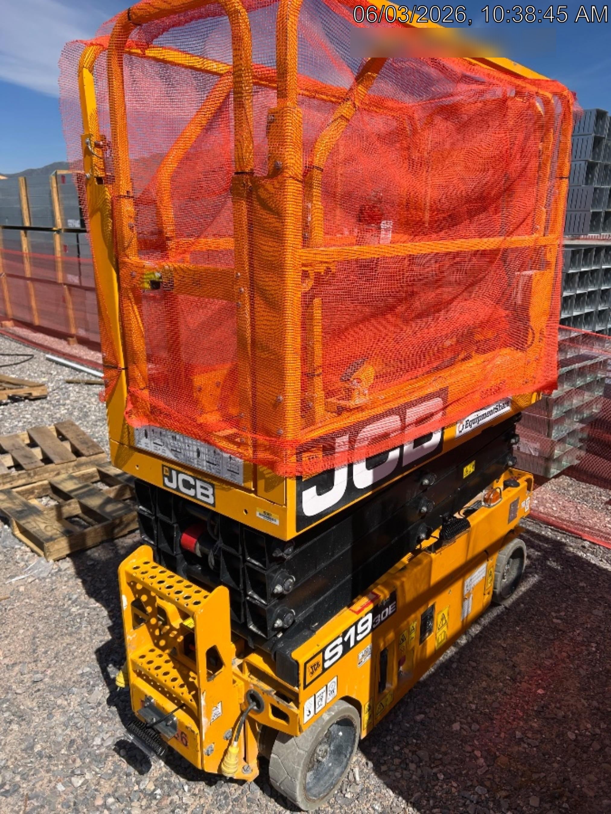 2023 JCB S1930E