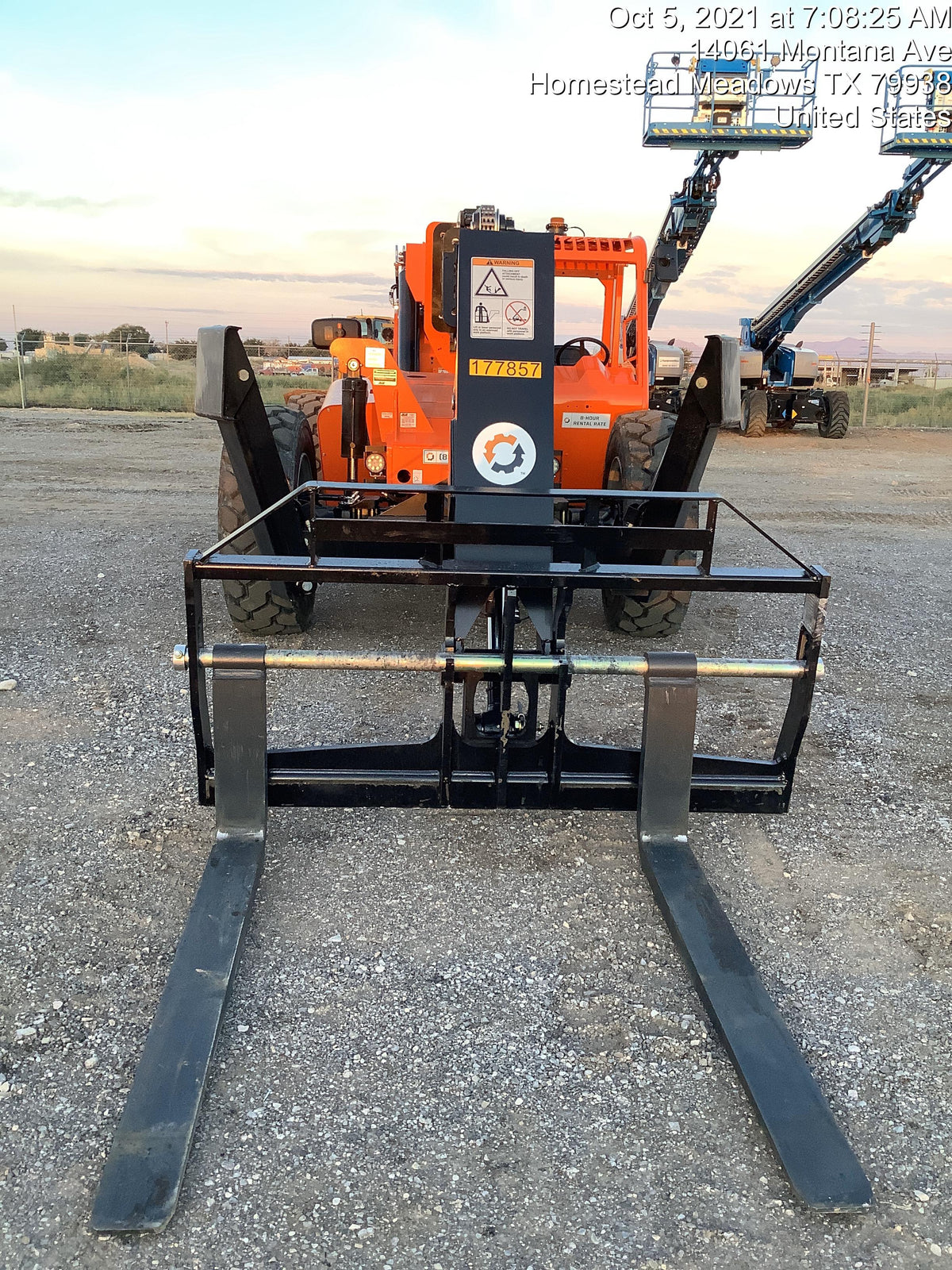 2021 SKYTRAK 10054