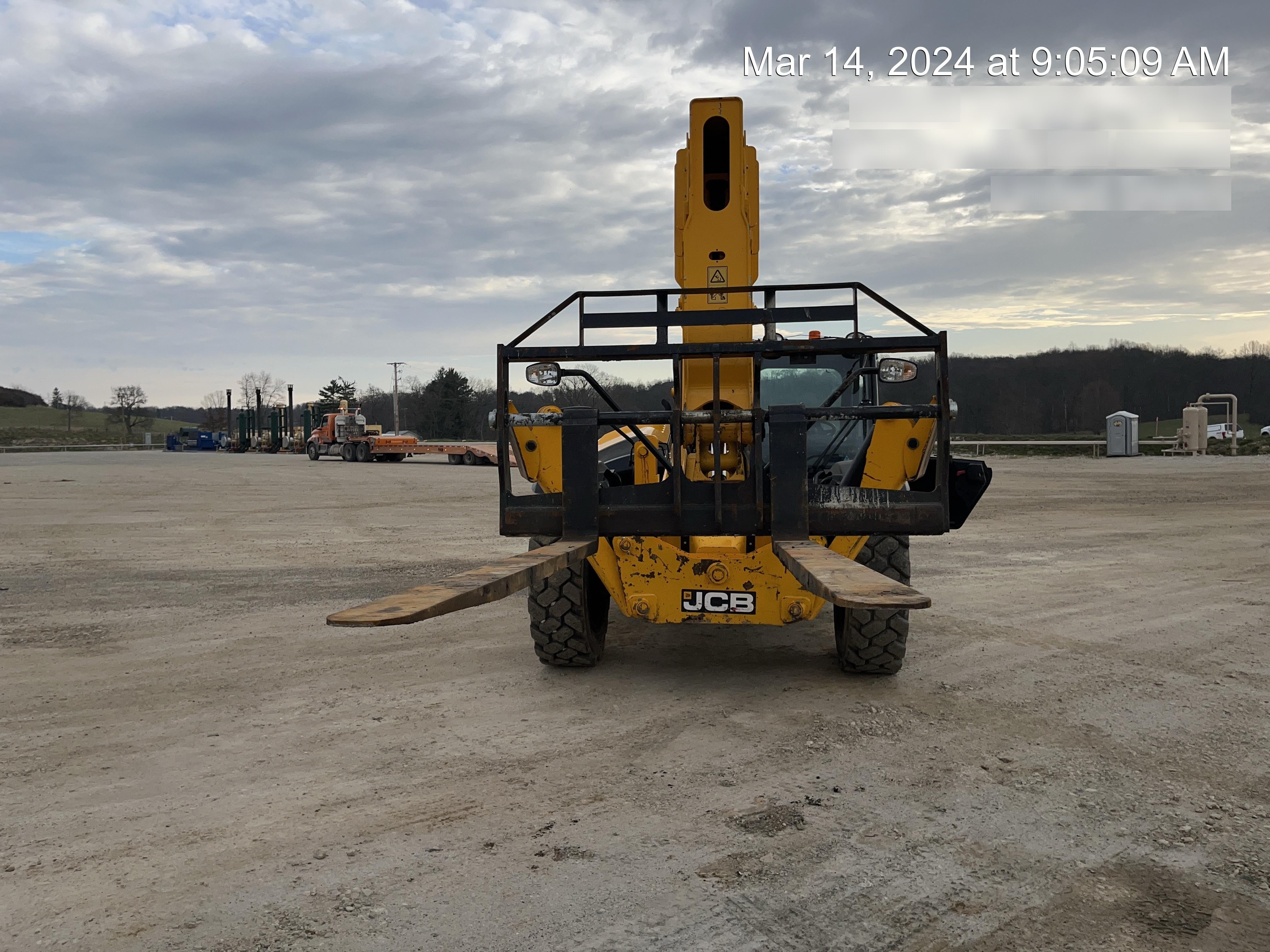 2022 JCB 512-56
