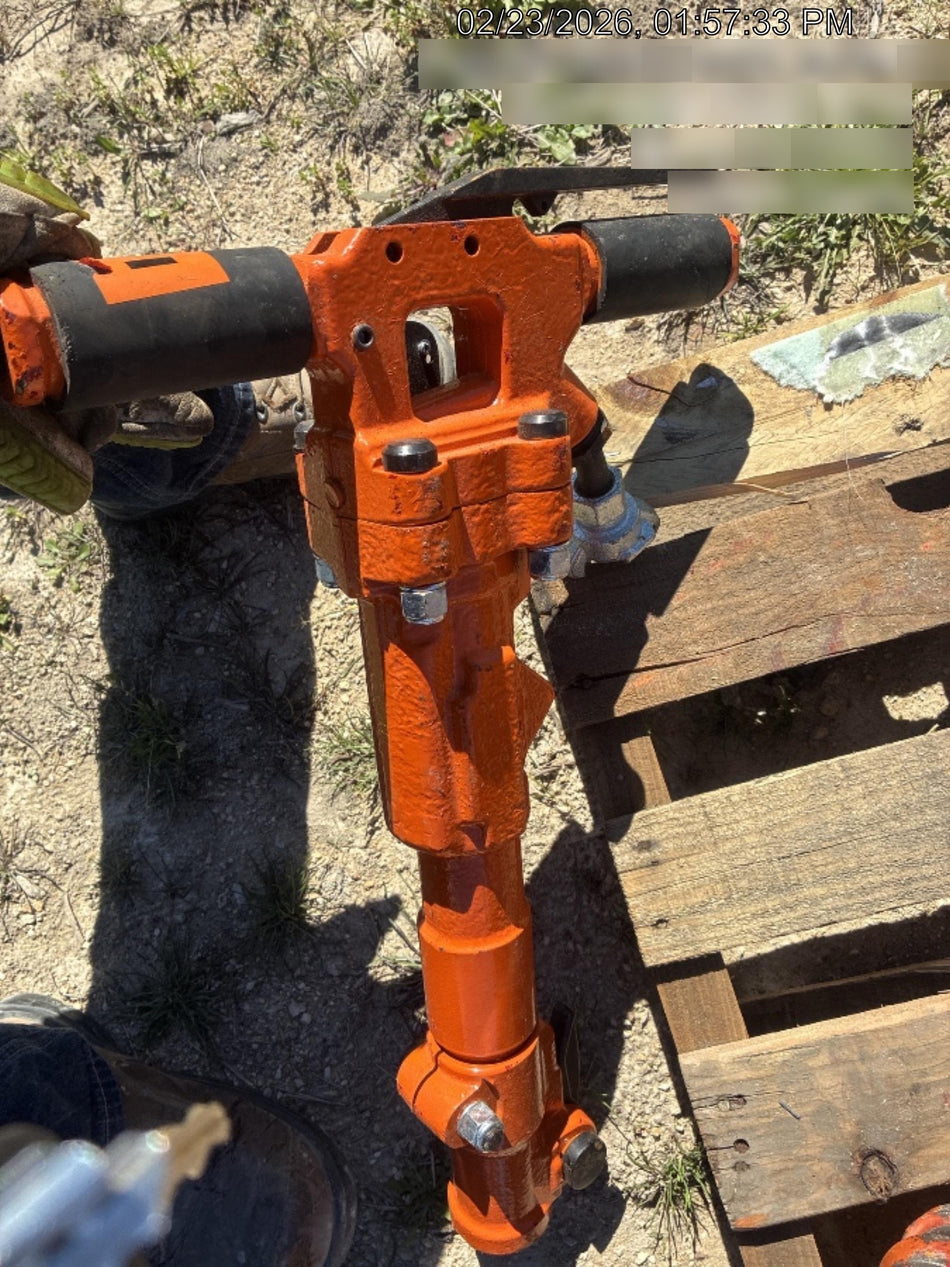 2024 MICHIGAN PNEUMATIC ES-TPB30-1-TRACKER