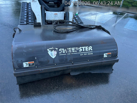 2020 PALADIN Sweepster SB72