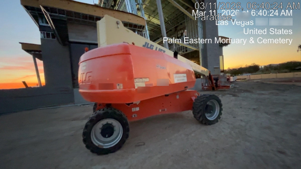 2018 JLG 860SJ