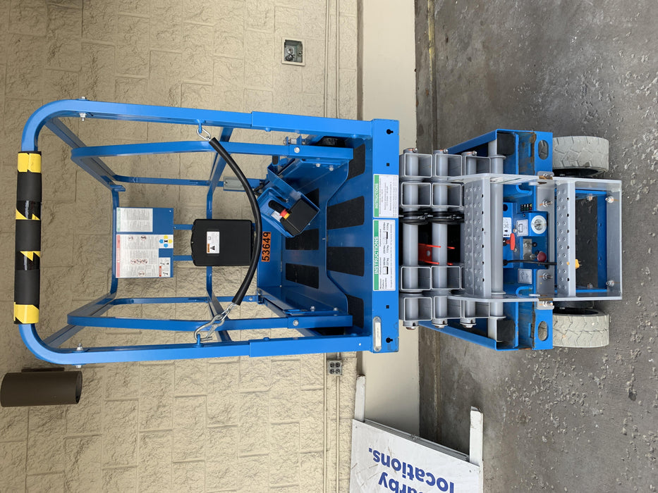 2019 Genie GS-1930 Fixed Rails with Chain Entry