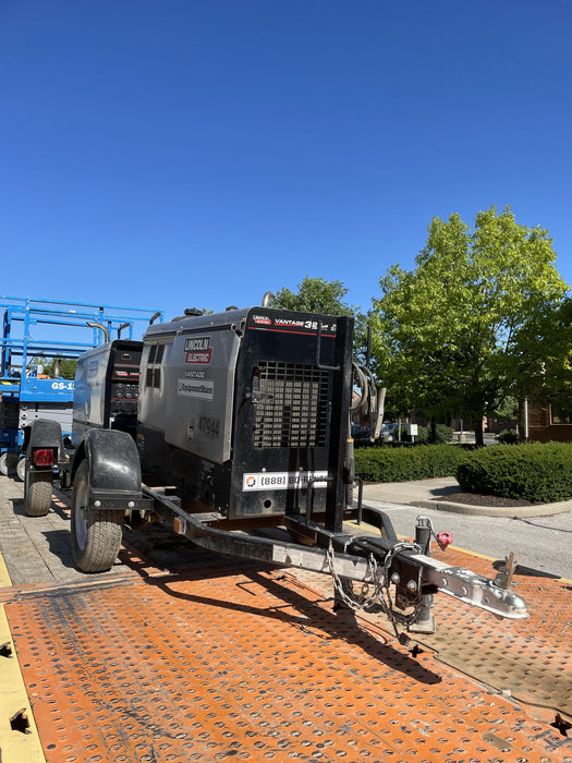 2019 Lincoln Electric Vantage 322 Ready-Pak 3, Two Wheel Trailer, Fender and Light Kit, Cable Rack