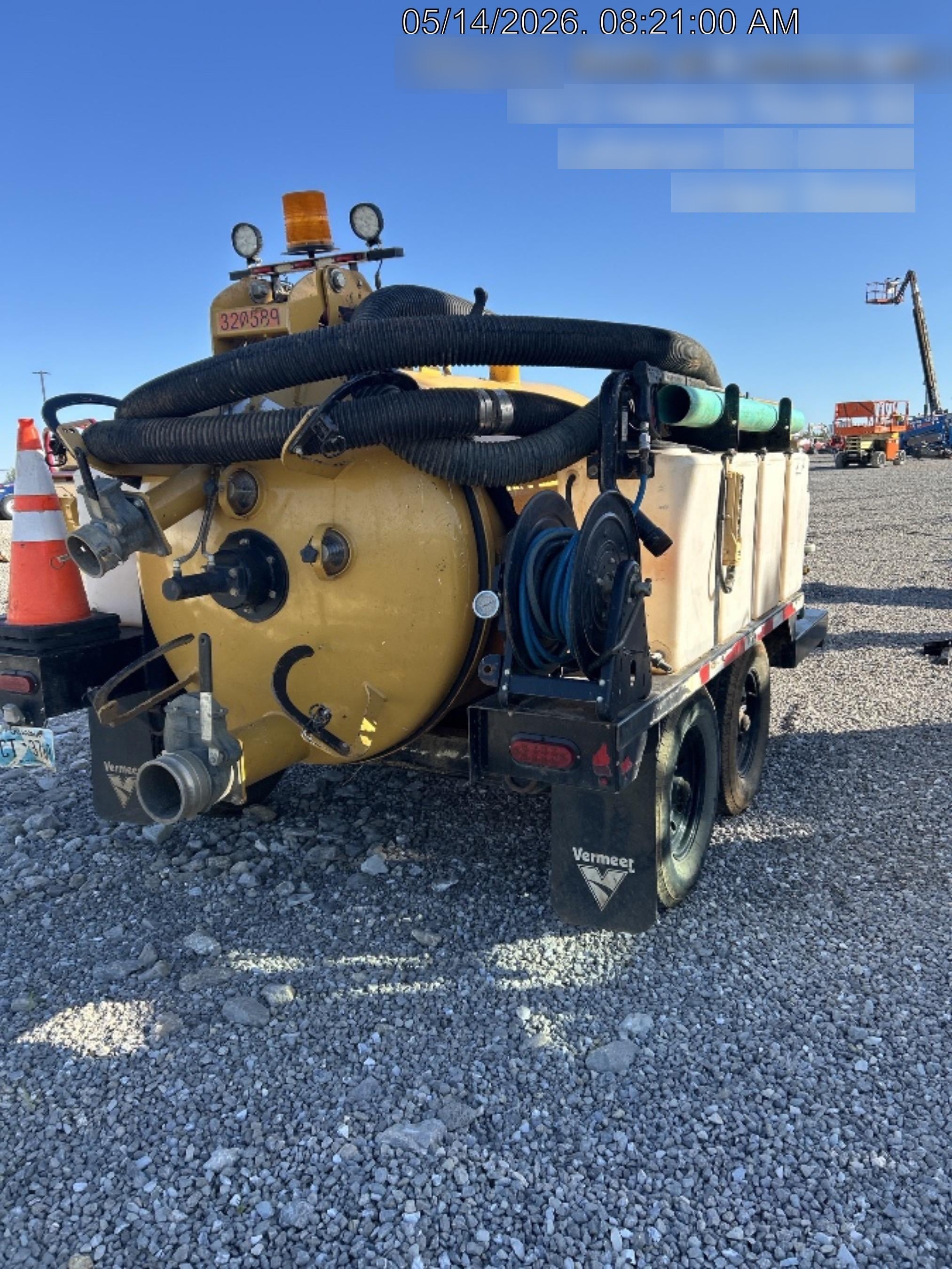 2023 VAC-TRON LP573XDT