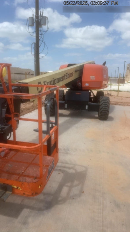 2023 JLG 600S