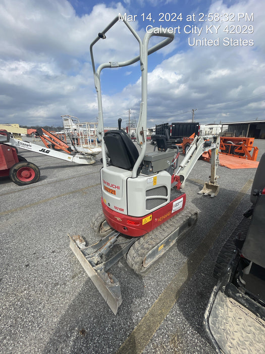 2022 TAKEUCHI TB210R