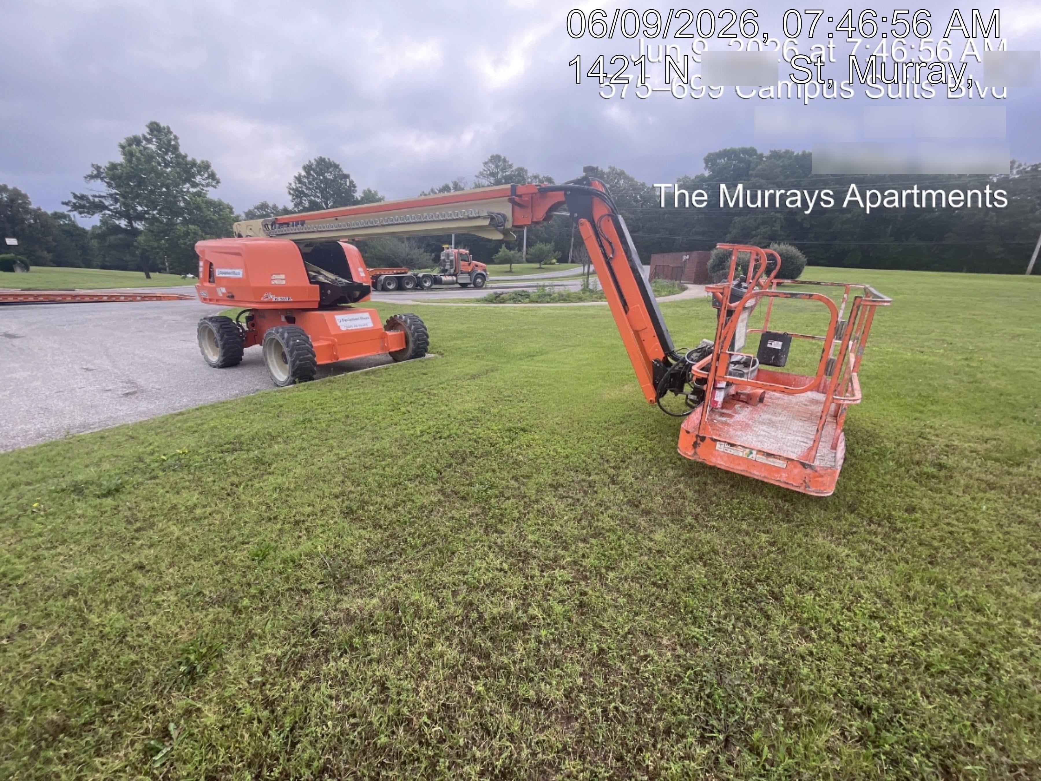 2020 JLG 660SJ