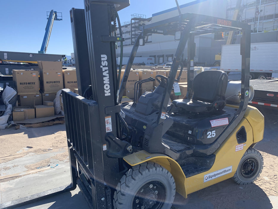 2020 KOMATSU FG25T-16