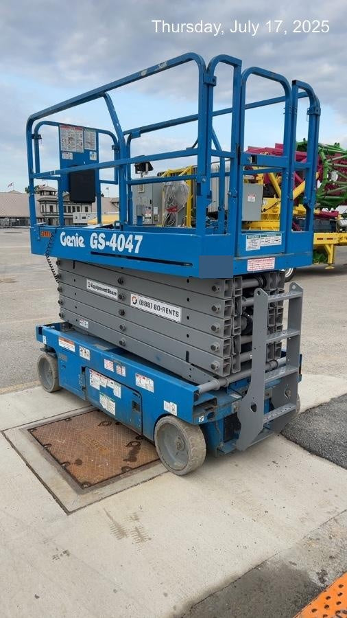 2016 Genie GS-4047 Standard Rental Specs