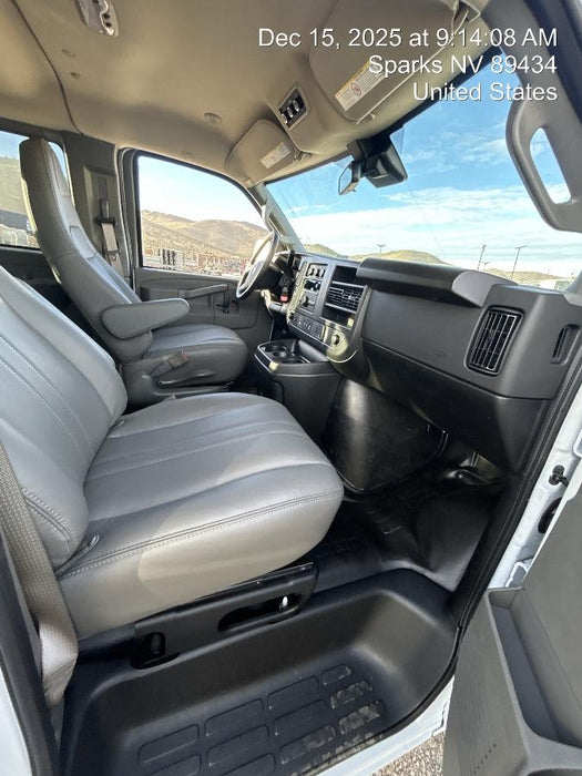 2025 CHEVROLET Express Van - Rental